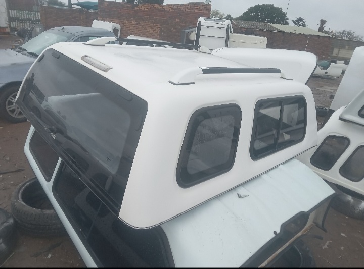 Toyota Hilux GD6 Extended Cab Canopy 2016 - Private Seller