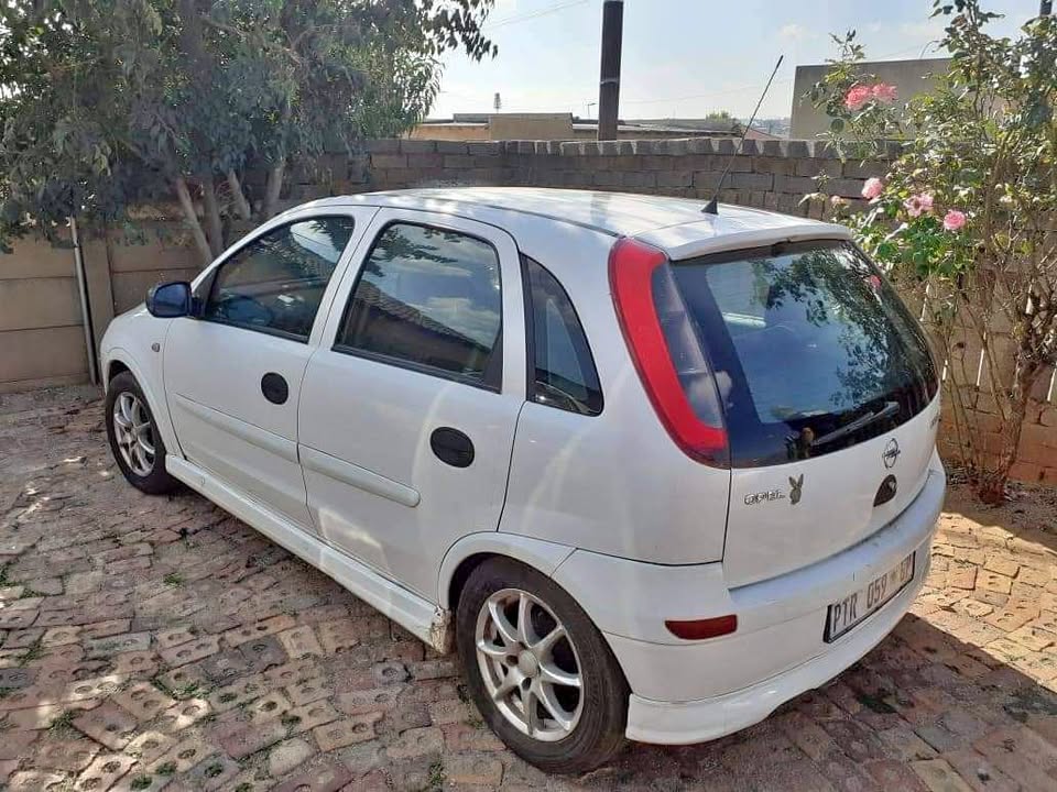2004 Opel Corsa 1.4 Corsa