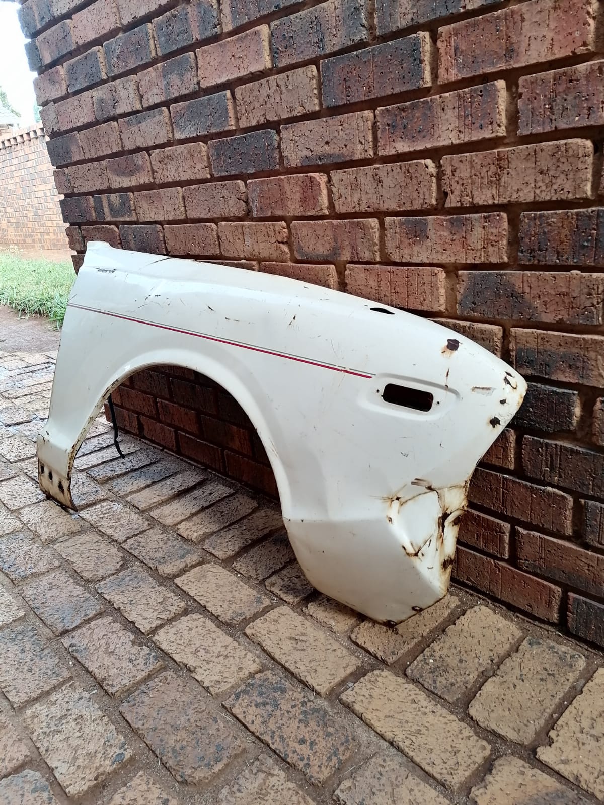 Datsun 160U SSS/Deluxe Right Handside Front Fender Only