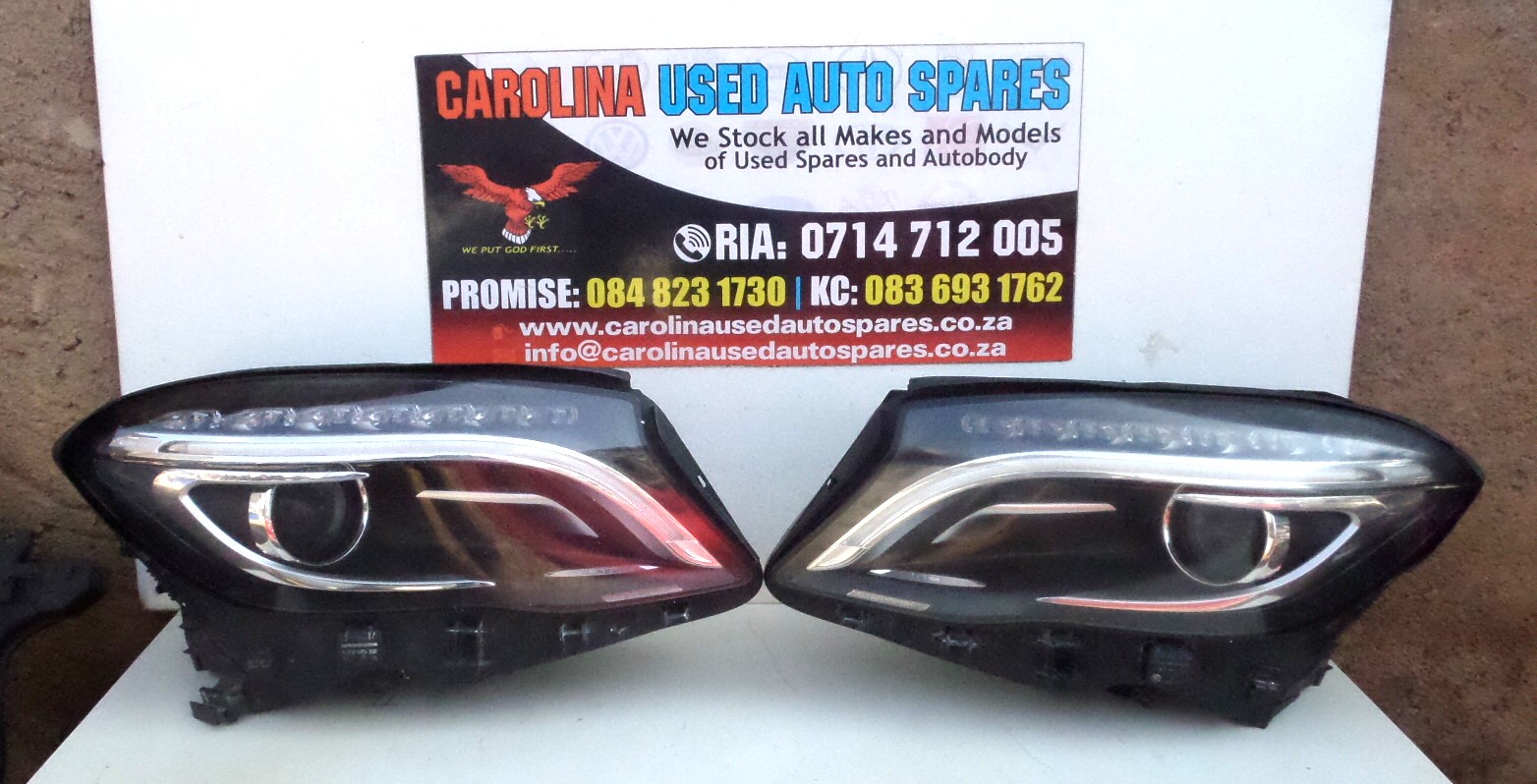Mercedes Benz W156 GLA-class bi xenon left and right side headlights - Private Seller Mercedes Benz W156 GLA-class bi xenon left and right side headlights - Private Seller
