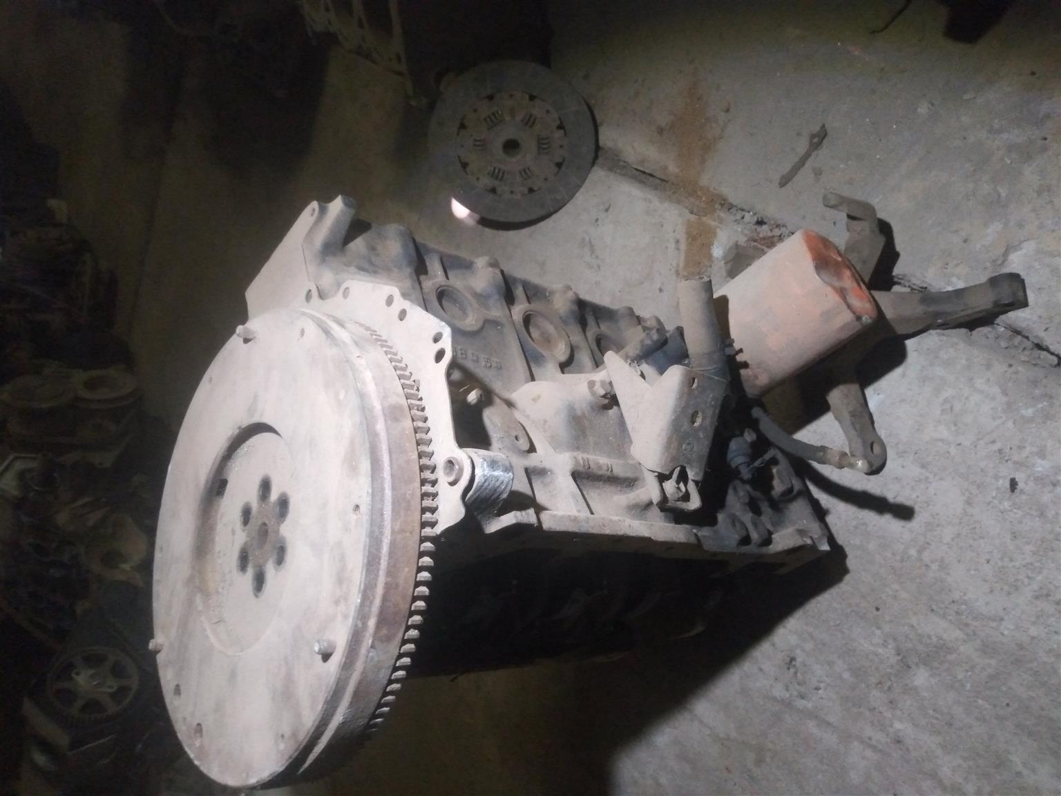 Hyundai h100 d4b half engine for spares - Private Seller Hyundai h100 d4b half engine for spares - Private Seller