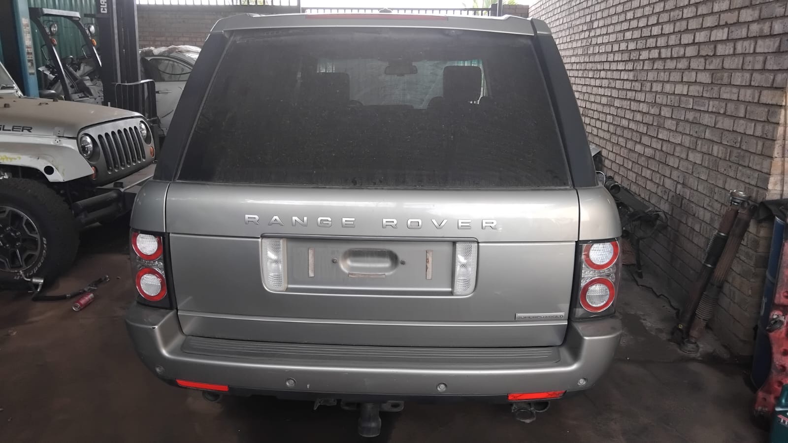 2010 Range Rover Vogue 5.0 V8 SC Stripping for Spares