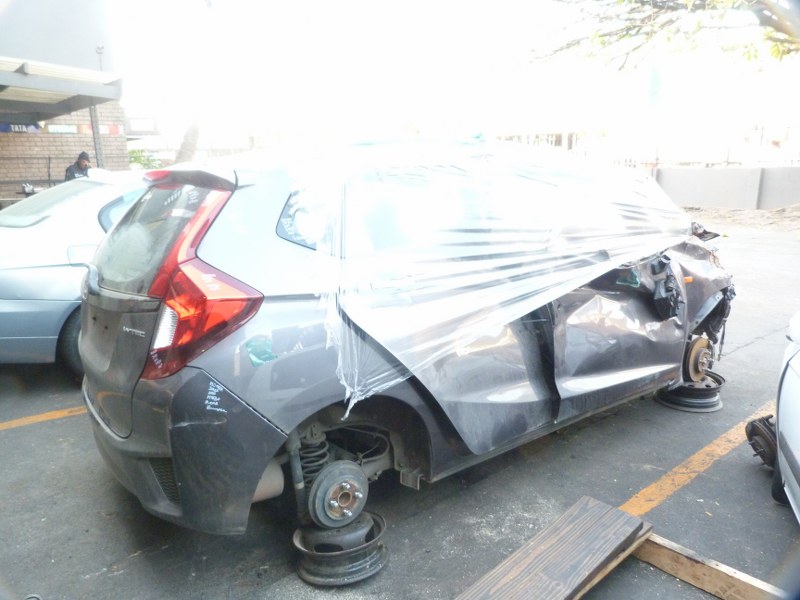 Honda Jazz 1.2 Comfort Manual Charcoal - 2018 STRIPPING FOR SPARES - Private Seller Honda Jazz 1.2 Comfort Manual Charcoal - 2018 STRIPPING FOR SPARES - Private Seller