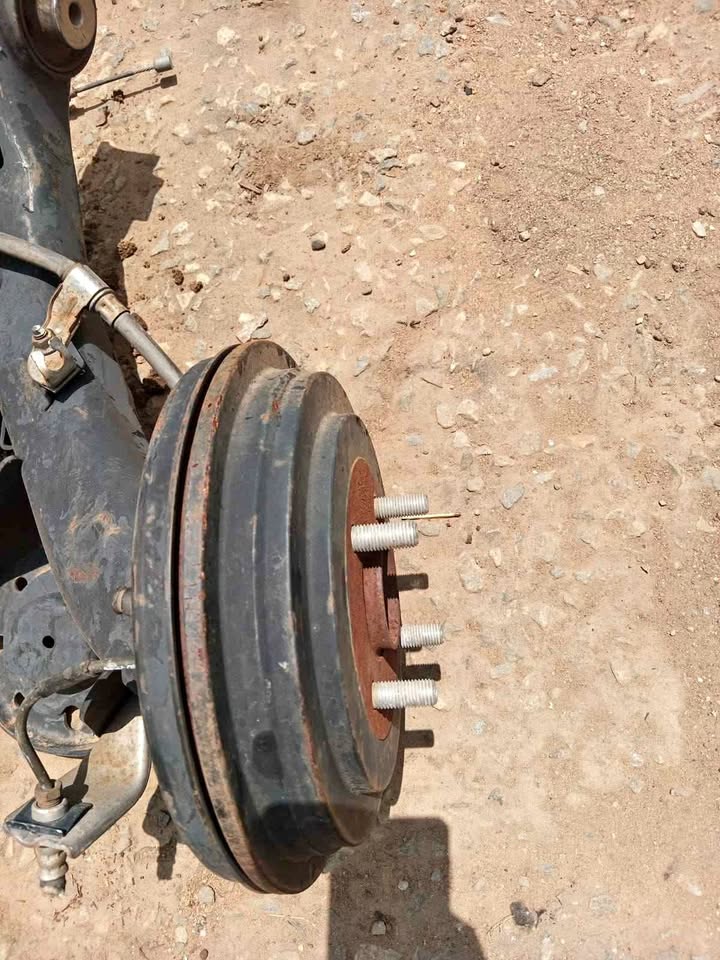 Kia rio left rear drum