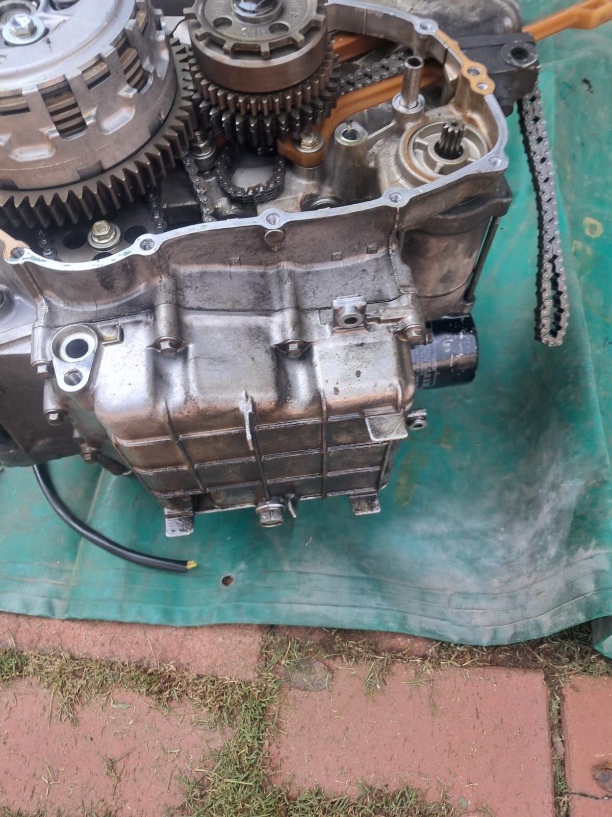 Honda vfr800 engine parts - Private Seller Honda vfr800 engine parts - Private Seller