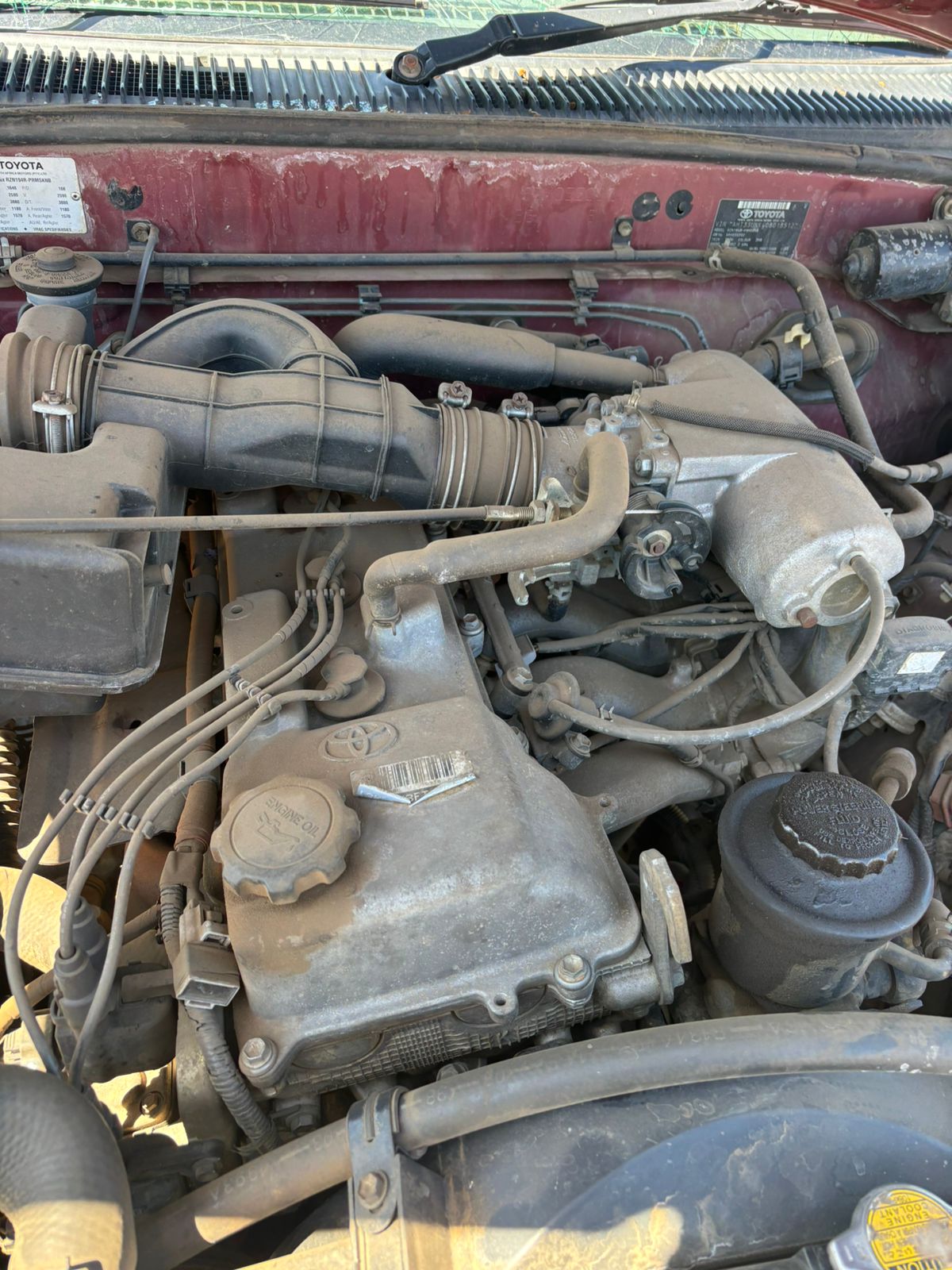 2004 Toyota Hilux 2.7LT Raider #3RZ Spares - Private Seller