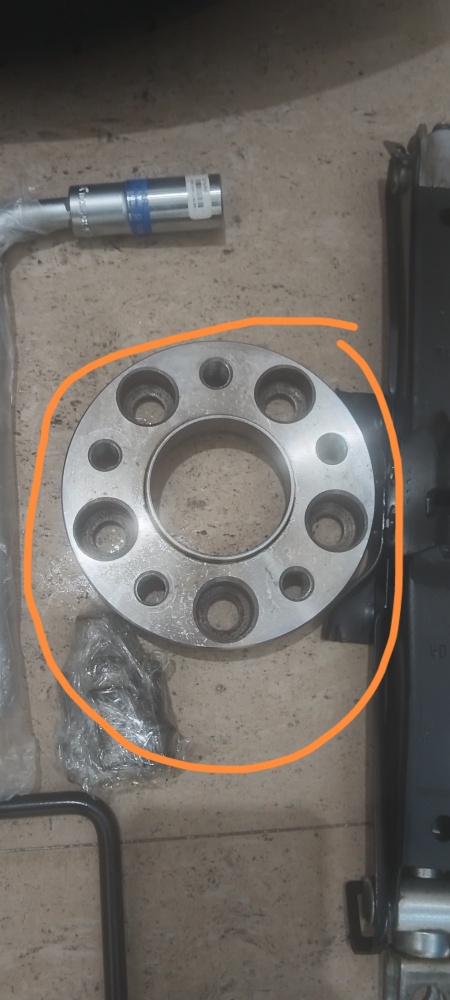 Ford Mustang 19 inch Space Saver Spare Wheel kit Clears front brakes - Private Seller Ford Mustang 19 inch Space Saver Spare Wheel kit Clears front brakes - Private Seller