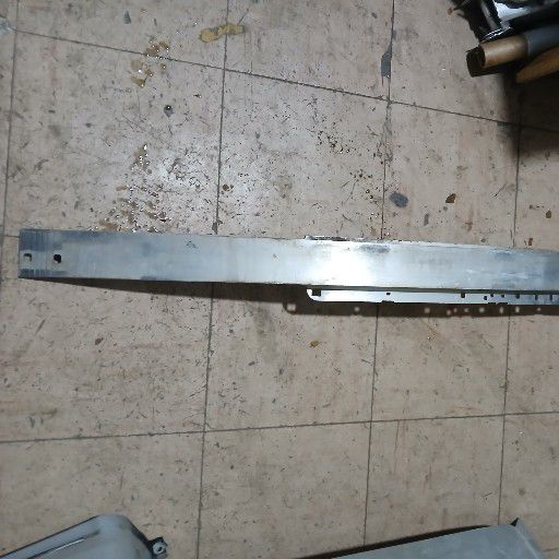 Mercedes-Benz w204 stiffener - Private Seller Mercedes-Benz w204 stiffener - Private Seller