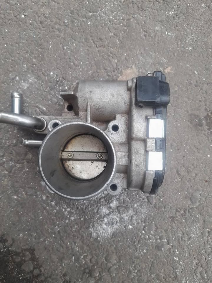 KIA / HYUNDAI G3LA THROTTLE BODY - Private Seller