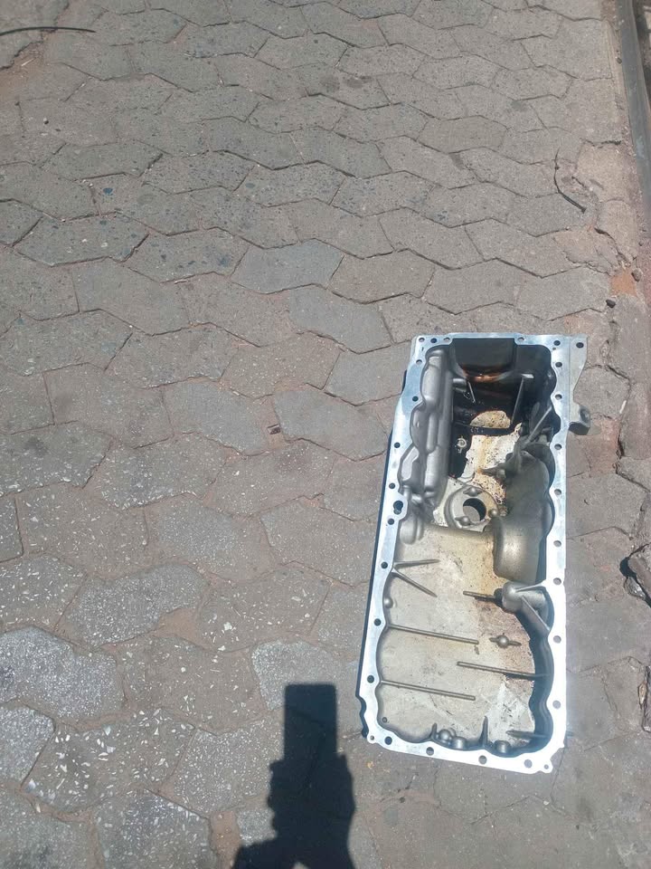 BMW N57 N57S N57D30 E70 LCI oil pan - Private Seller BMW N57 N57S N57D30 E70 LCI oil pan - Private Seller