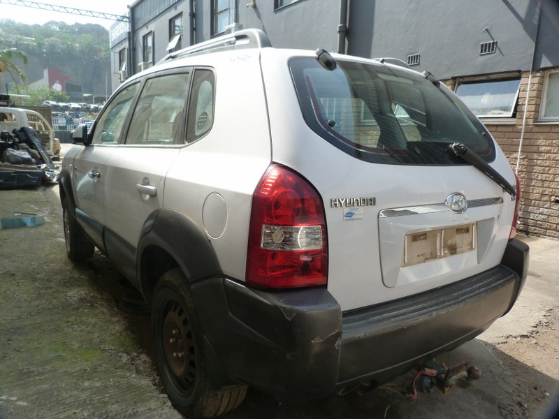 Hyundai Tucson 2.0 AT G4GC - 2006 SPARESBOYZ STRIPPING FOR SPARES - Private Seller Hyundai Tucson 2.0 AT G4GC - 2006 SPARESBOYZ STRIPPING FOR SPARES - Private Seller