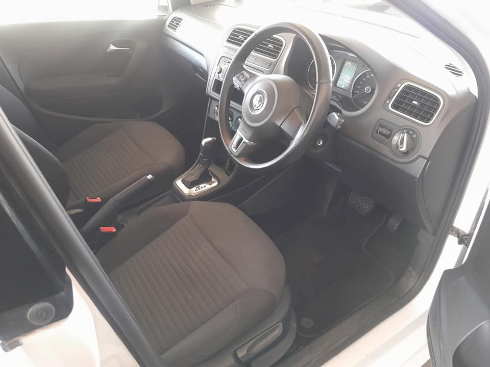 2012 VW POLO6 1.6 HATCHBACK AUTOMATIC