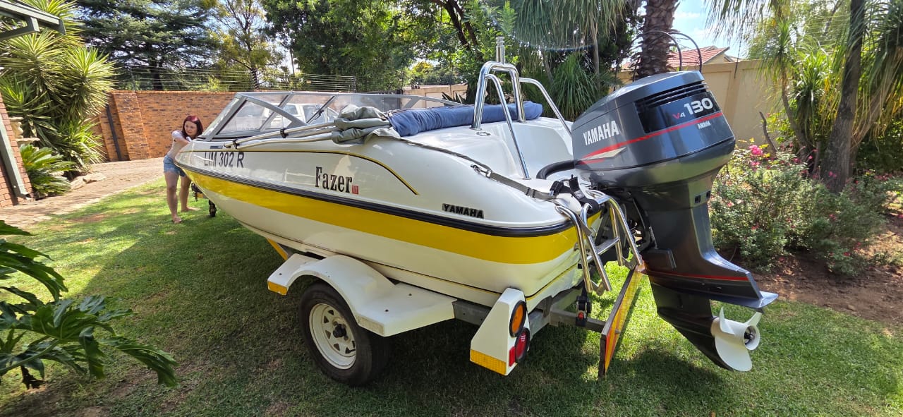 Fazer XT130 Yamaha speed boat - Private Seller Fazer XT130 Yamaha speed boat - Private Seller