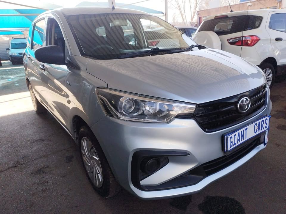 Toyota Rumion 1.5 7 seats