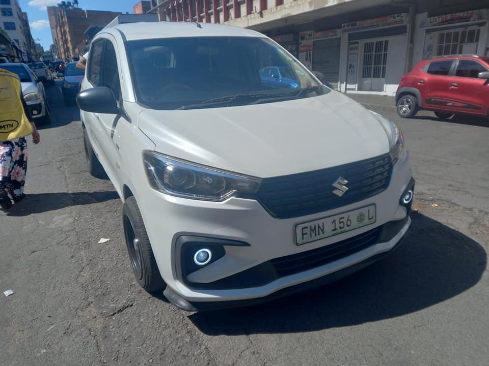 2020 SUZUKI ETIGA 1.5 PETROL, MANUAL TRANSMISSION,  WHITE COLOUR, MILEAGE 65000KM