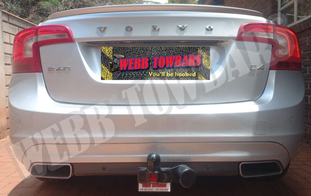 Volvo S60 Standard/Detachable Towbars - Private Seller Volvo S60 Standard/Detachable Towbars - Private Seller