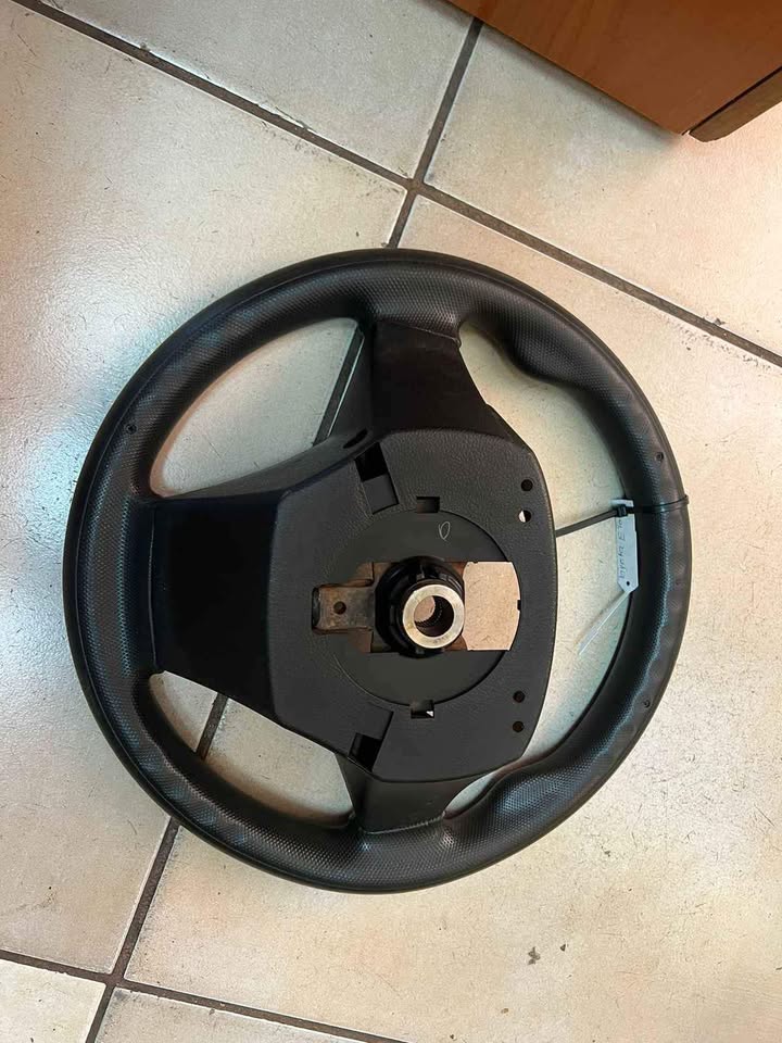 Toyota Etios steering wheel available Call or whatsapp Jimmy @Circle 7 used parts - Private Seller Toyota Etios steering wheel available Call or whatsapp Jimmy @Circle 7 used parts - Private Seller