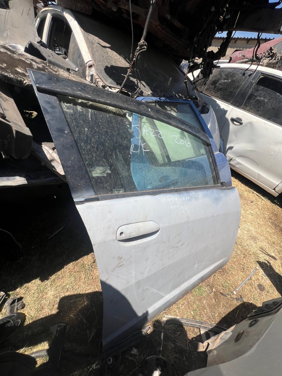 HONDA JAZZ 2010 F/R DOOR AVAILABLE IN STOCK - Private Seller HONDA JAZZ 2010 F/R DOOR AVAILABLE IN STOCK - Private Seller