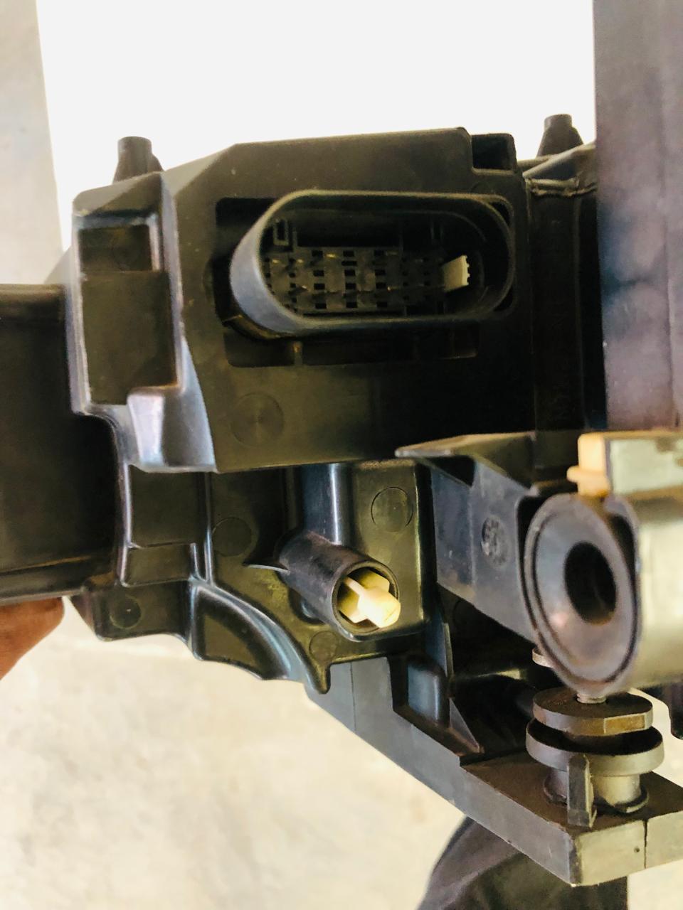 VW Passat B8 right side xenon headlight - Private Seller