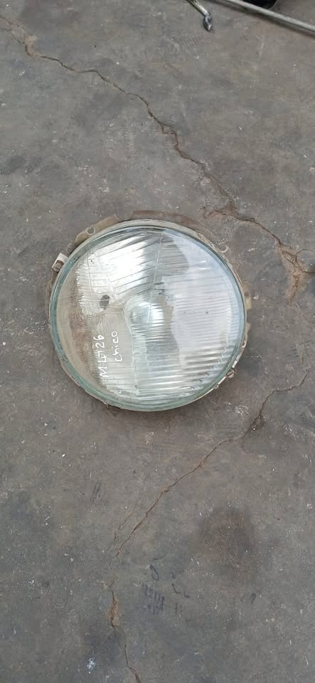 VW GOLF CHICO HEADLIGHT FOR SALE *071*168*9273* - Private Seller VW GOLF CHICO HEADLIGHT FOR SALE *071*168*9273* - Private Seller