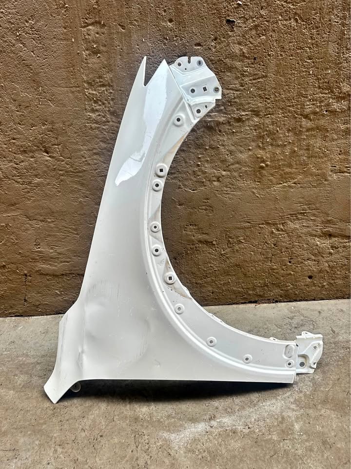 Mazda CX 3 front fender - Private Seller Mazda CX 3 front fender - Private Seller
