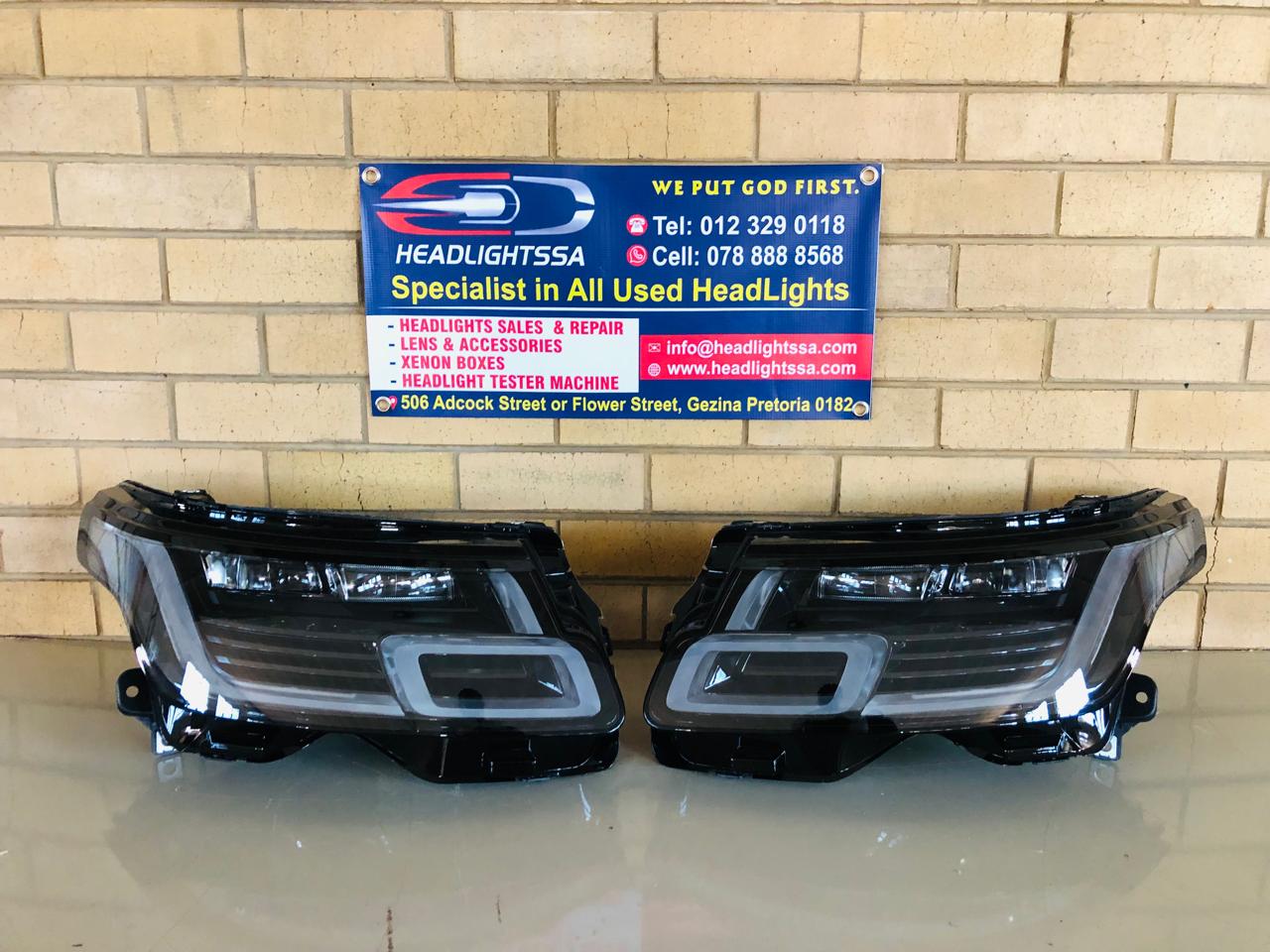Land Rover Vouge L405 (2 beam) left and right side xenon headlights - Private Seller Land Rover Vouge L405 (2 beam) left and right side xenon headlights - Private Seller