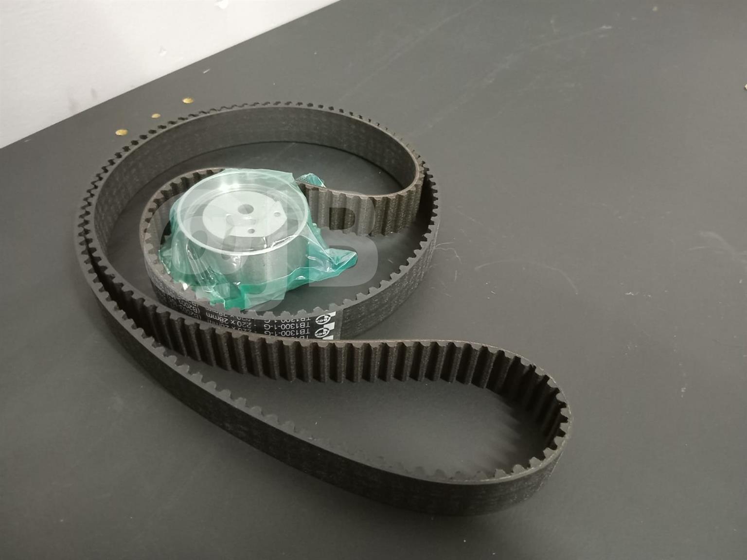 Jeep Grand Cherokee 2.8 KJ Timing Kit (NEW IN STOCK) - Private Seller Jeep Grand Cherokee 2.8 KJ Timing Kit (NEW IN STOCK) - Private Seller