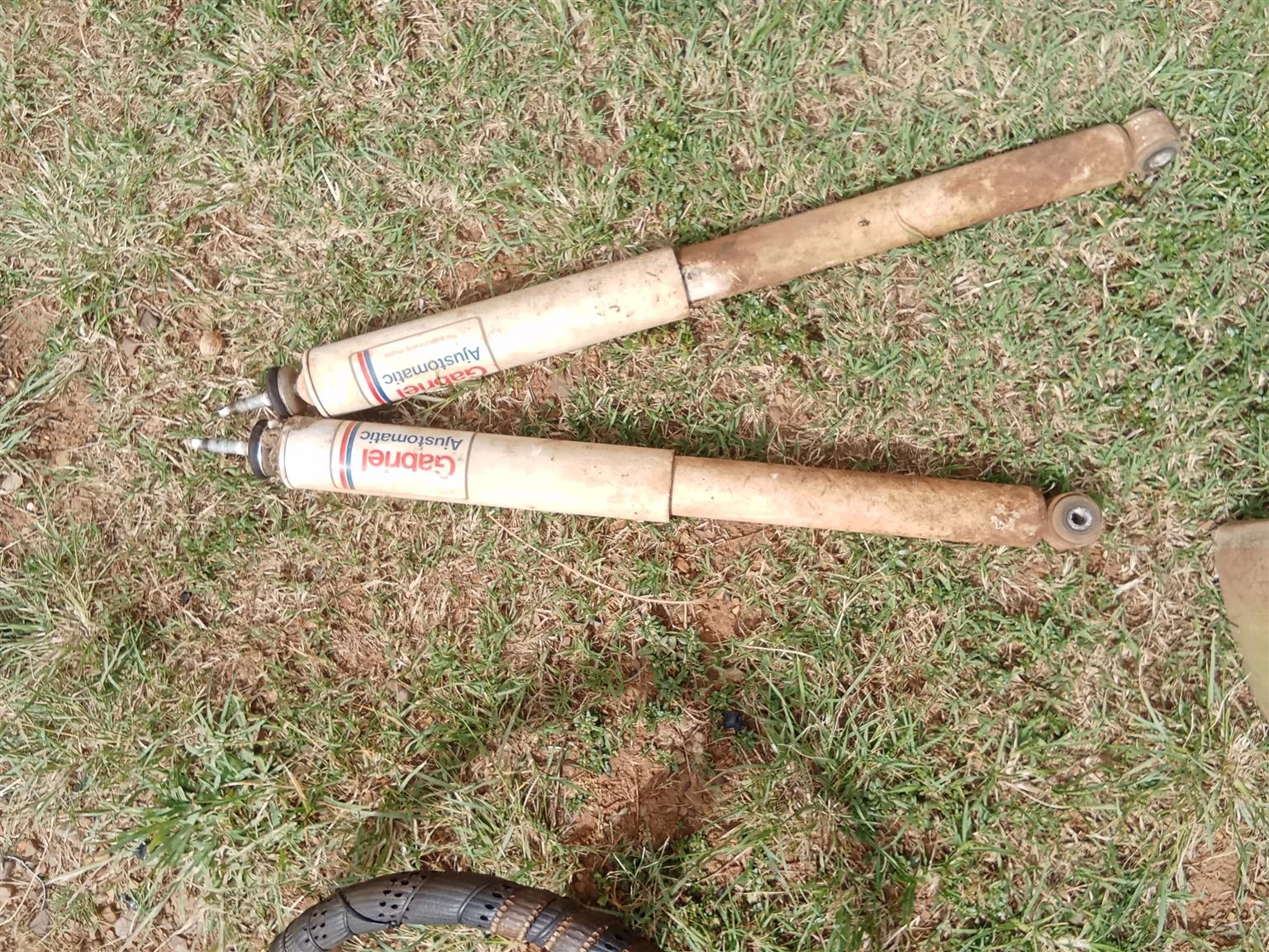 Chevrolet (2.5) shocks both - Private Seller Chevrolet (2.5) shocks both - Private Seller