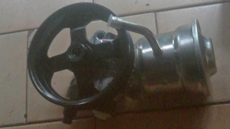 Toyota Avanza 1.5 power steering pump - Private Seller