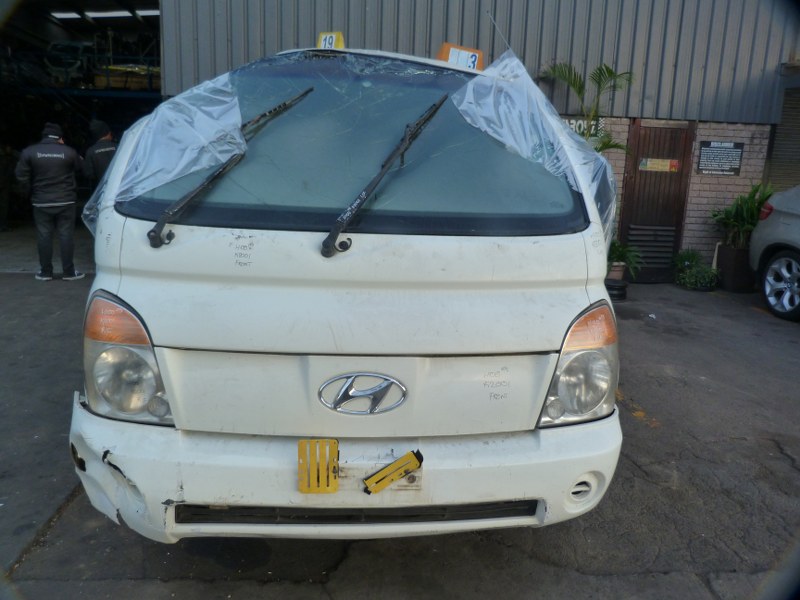 Hyundai H100 Bakkie Manual White - 2008 STRIPPING FOR SPARES - Private Seller Hyundai H100 Bakkie Manual White - 2008 STRIPPING FOR SPARES - Private Seller