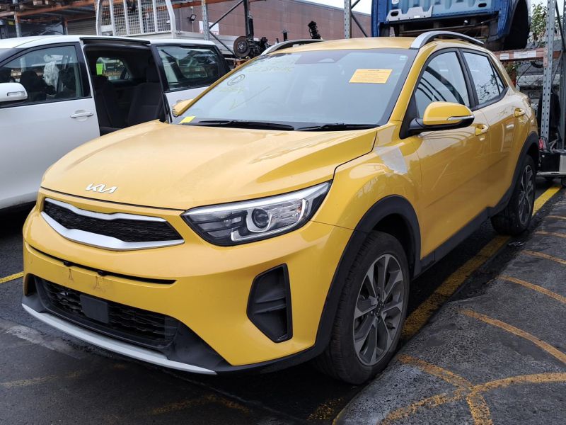 Stonic kia stripping for spares - Private Seller