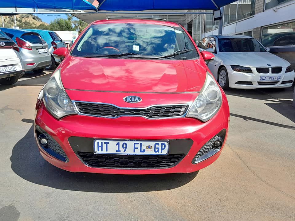 2014 KIA RIO 1.4 MANUAL 2014 KIA RIO 1.4 MANUAL