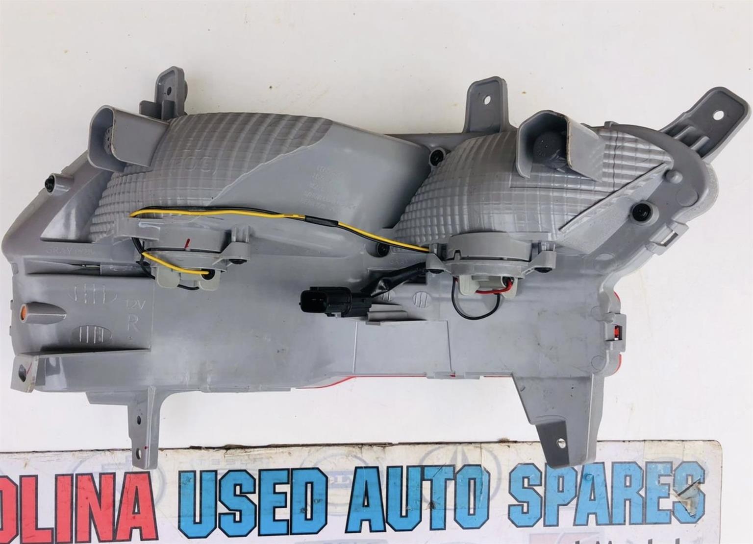 Kia Sportage right side indicator and reverse light - Private Seller Kia Sportage right side indicator and reverse light - Private Seller