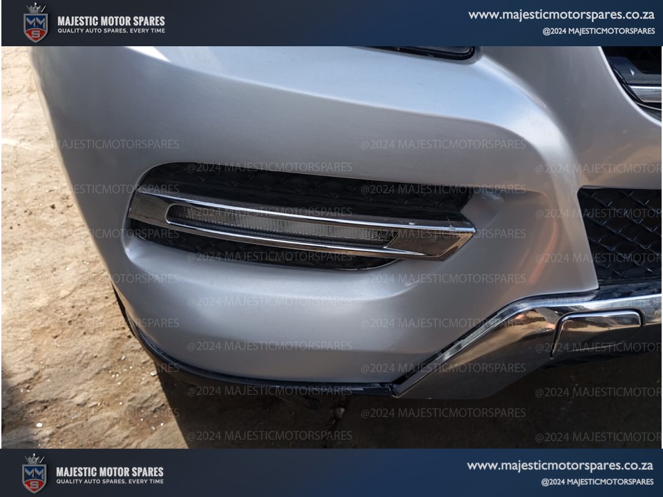 Mercedes ML350 Bluetec W166 Day time running lights for Sale Used - Private Seller Mercedes ML350 Bluetec W166 Day time running lights for Sale Used - Private Seller