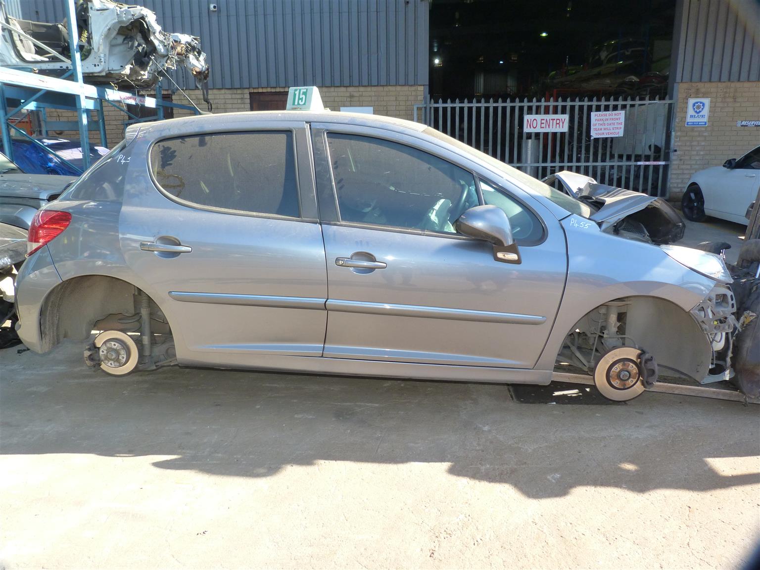 Peugeot 207 1.6 XS - 2009 - Private Seller Peugeot 207 1.6 XS - 2009 - Private Seller