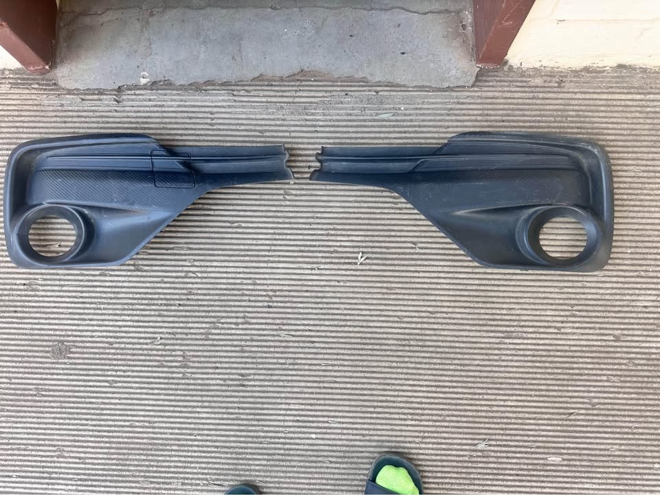 Toyota Etios fog light covers - Private Seller Toyota Etios fog light covers - Private Seller