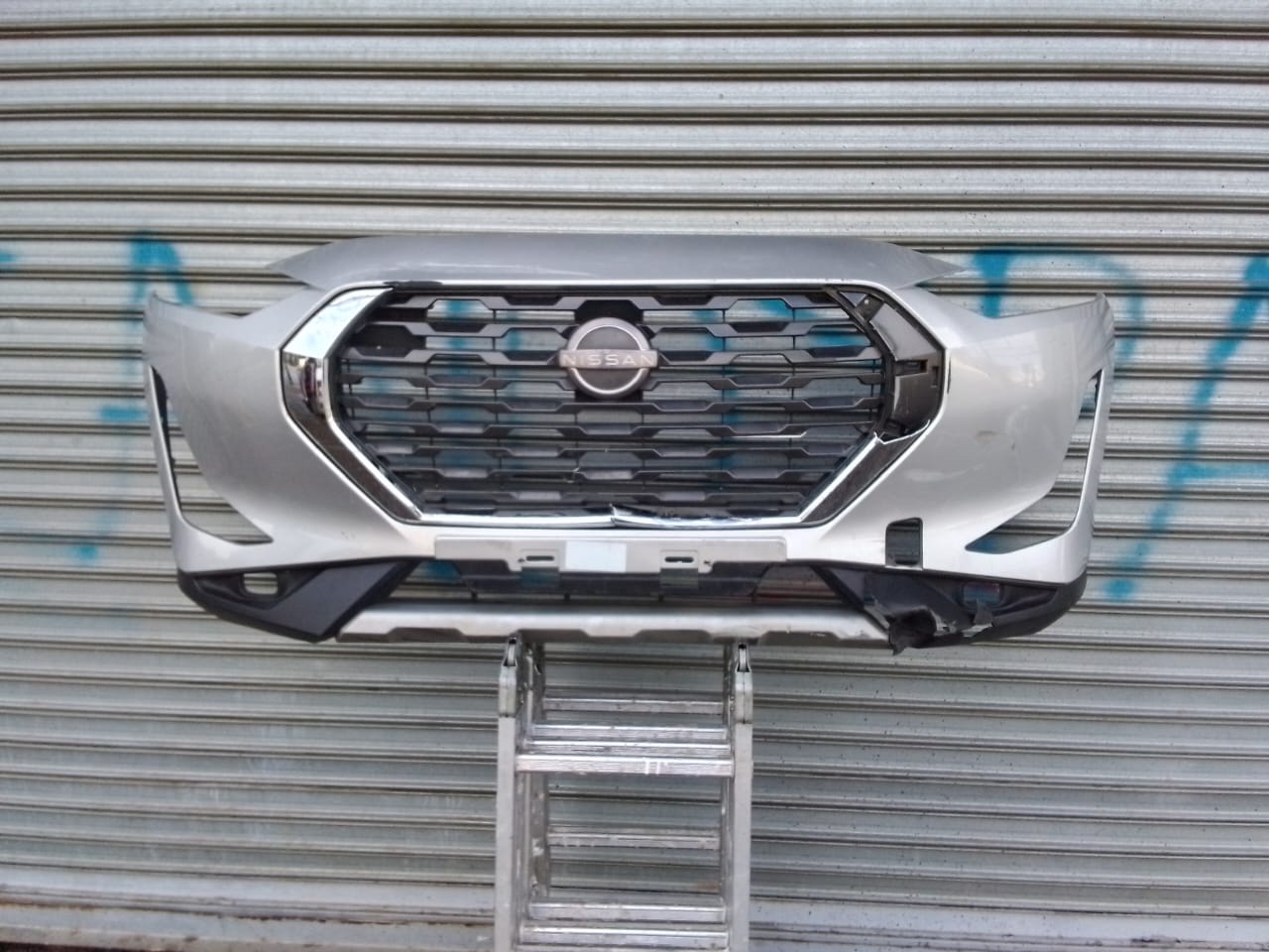 2022-2024 NISSAN MAGNITE FRONT BUMPER WITH GRILLE