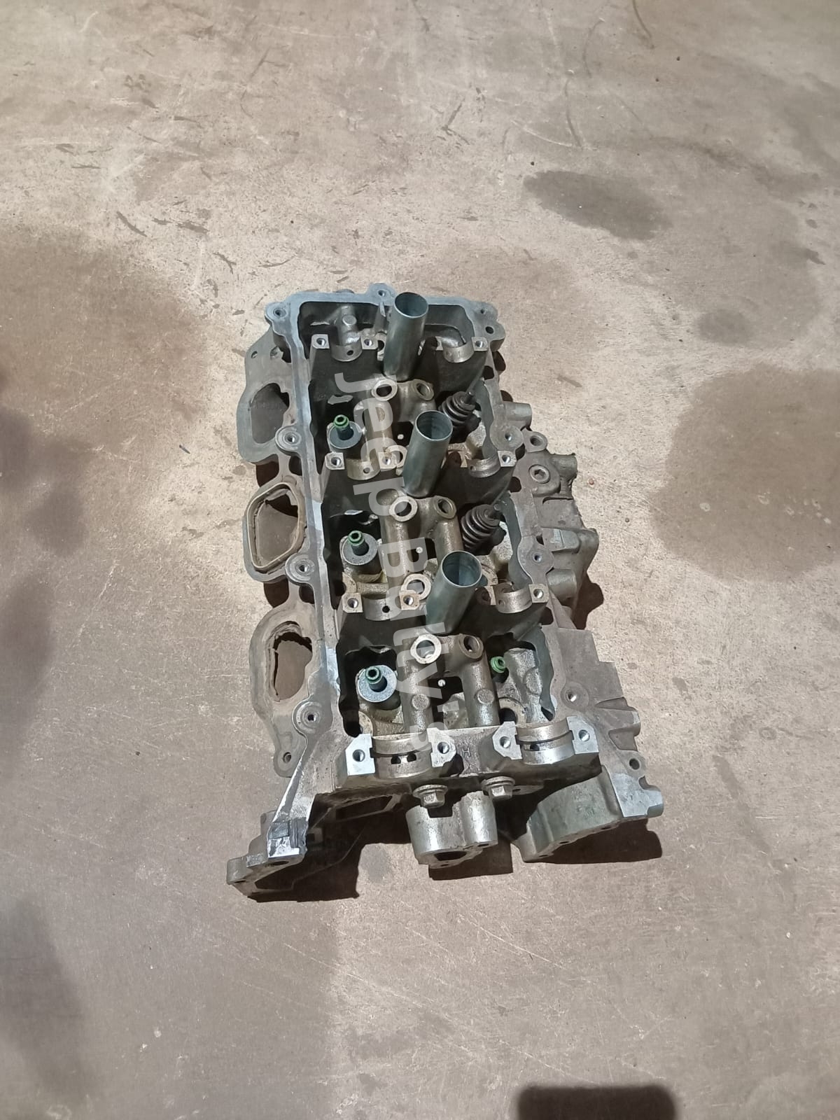 Used Jeep Grand Cherokee WK2 (3.6) Cylinder Head - Private Seller Used Jeep Grand Cherokee WK2 (3.6) Cylinder Head - Private Seller