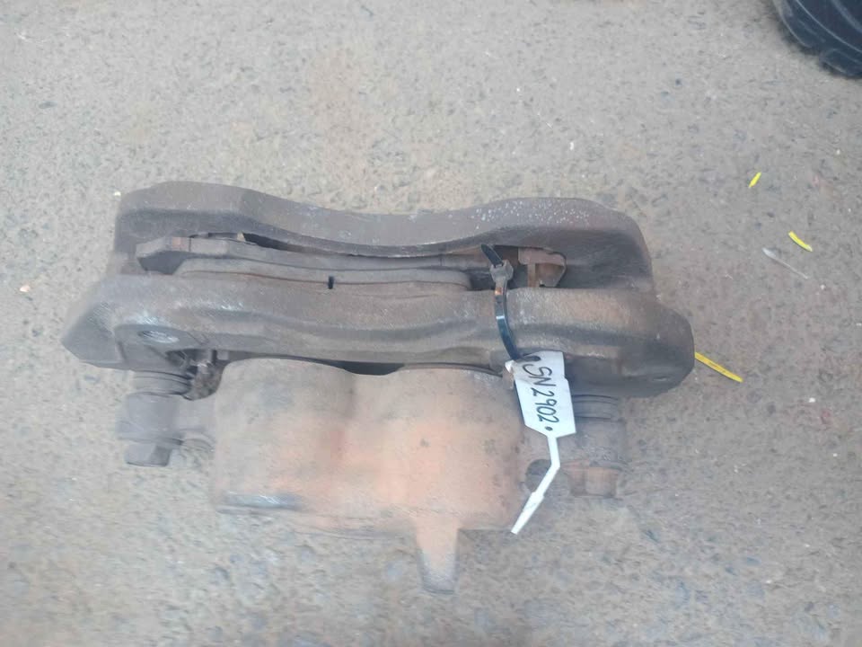 Mitsubishi colt 2.8 4m40 calipers for sale @ circle 7 used parts - Private Seller Mitsubishi colt 2.8 4m40 calipers for sale @ circle 7 used parts - Private Seller