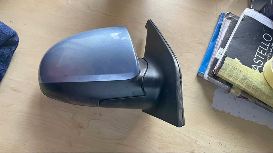 Kia Picanto side mirror - Private Seller Kia Picanto side mirror - Private Seller