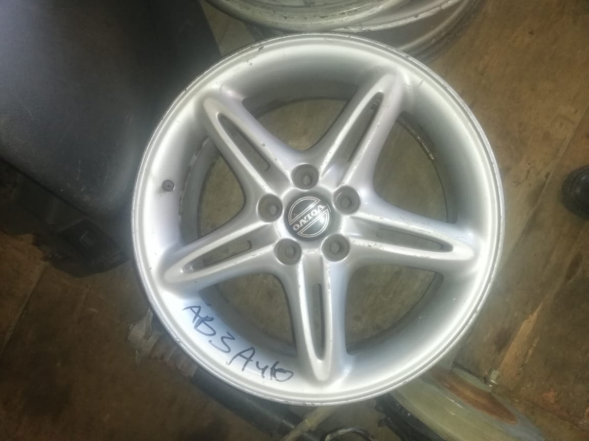 AUDI A6 RIMS FOR SALE (DELIVERY COUNTRY WIDE) - Private Seller AUDI A6 RIMS FOR SALE (DELIVERY COUNTRY WIDE) - Private Seller