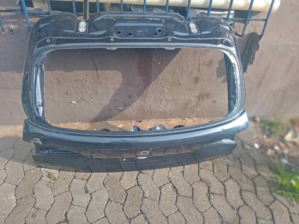 Bmw x5 G05 rear tail gate - Private Seller Bmw x5 G05 rear tail gate - Private Seller