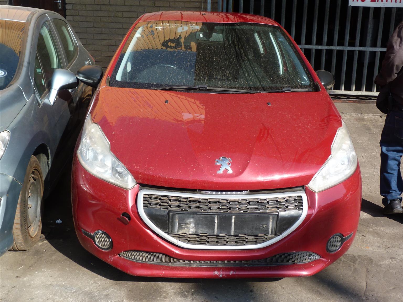 Peugeot 208 1.2 VTi Access - 2013 spares - Private Seller Peugeot 208 1.2 VTi Access - 2013 spares - Private Seller