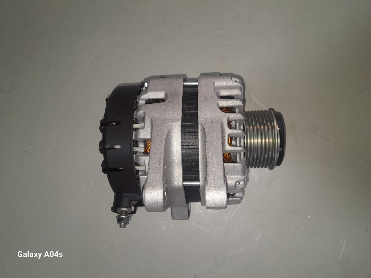 HYUNDAI H1 OR K2500 D4CB ALTERNATOR FOR SALE - Private Seller