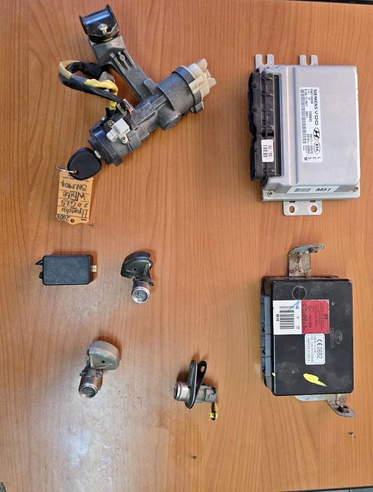 2008 Hyundai Tucson 2.0 G4GC Lockset - Private Seller 2008 Hyundai Tucson 2.0 G4GC Lockset - Private Seller