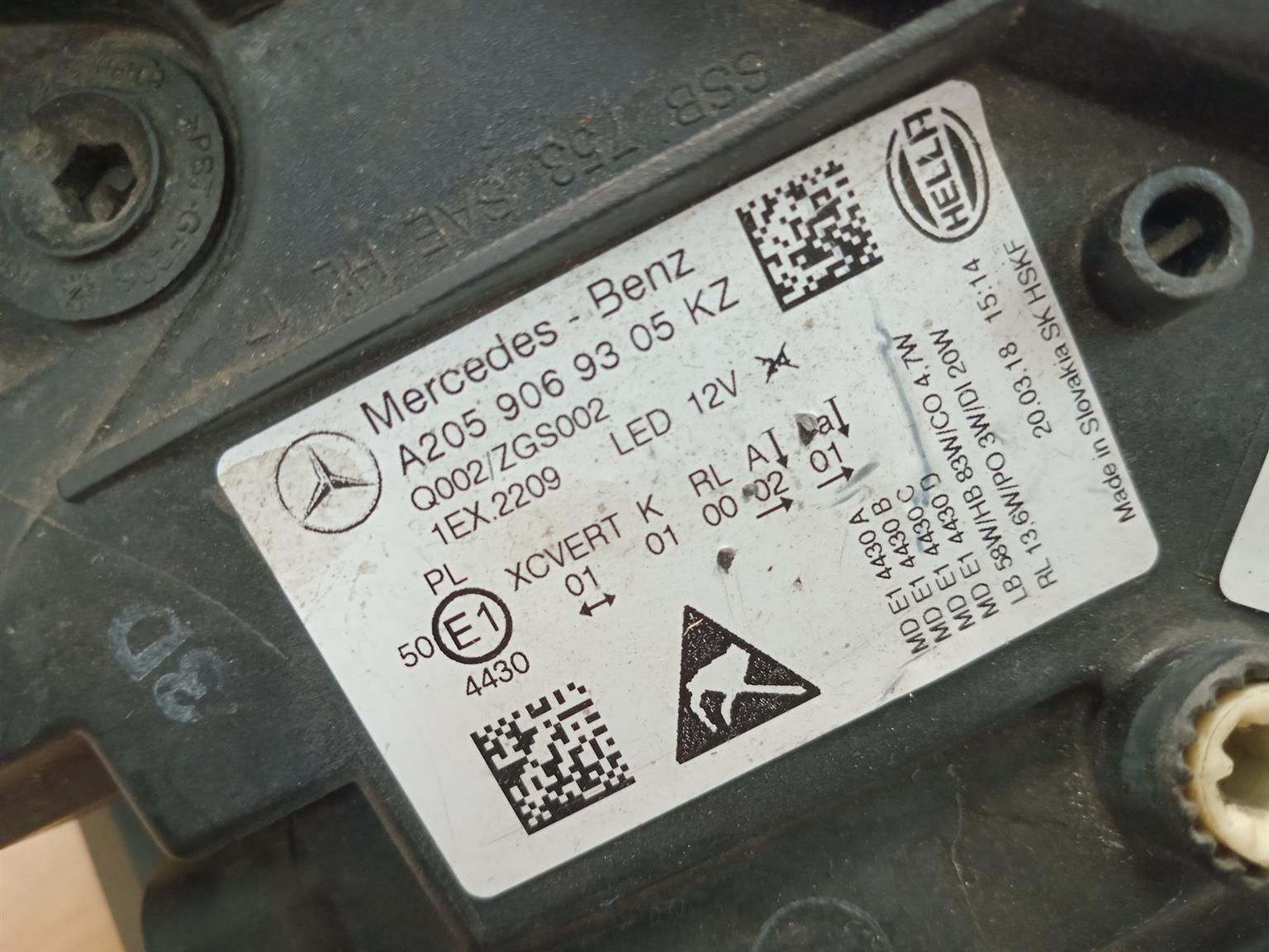 MERCEDES-BENZ W205 MULTIBEAM LED HEADLIGH - Private Seller