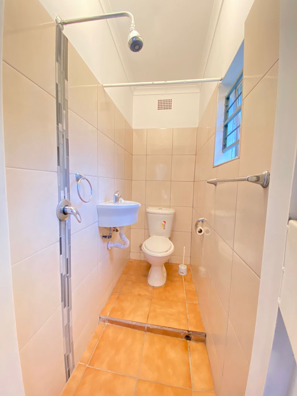 Flatlet to Let in Valhalla, Centurion, Pretoria Junk Mail