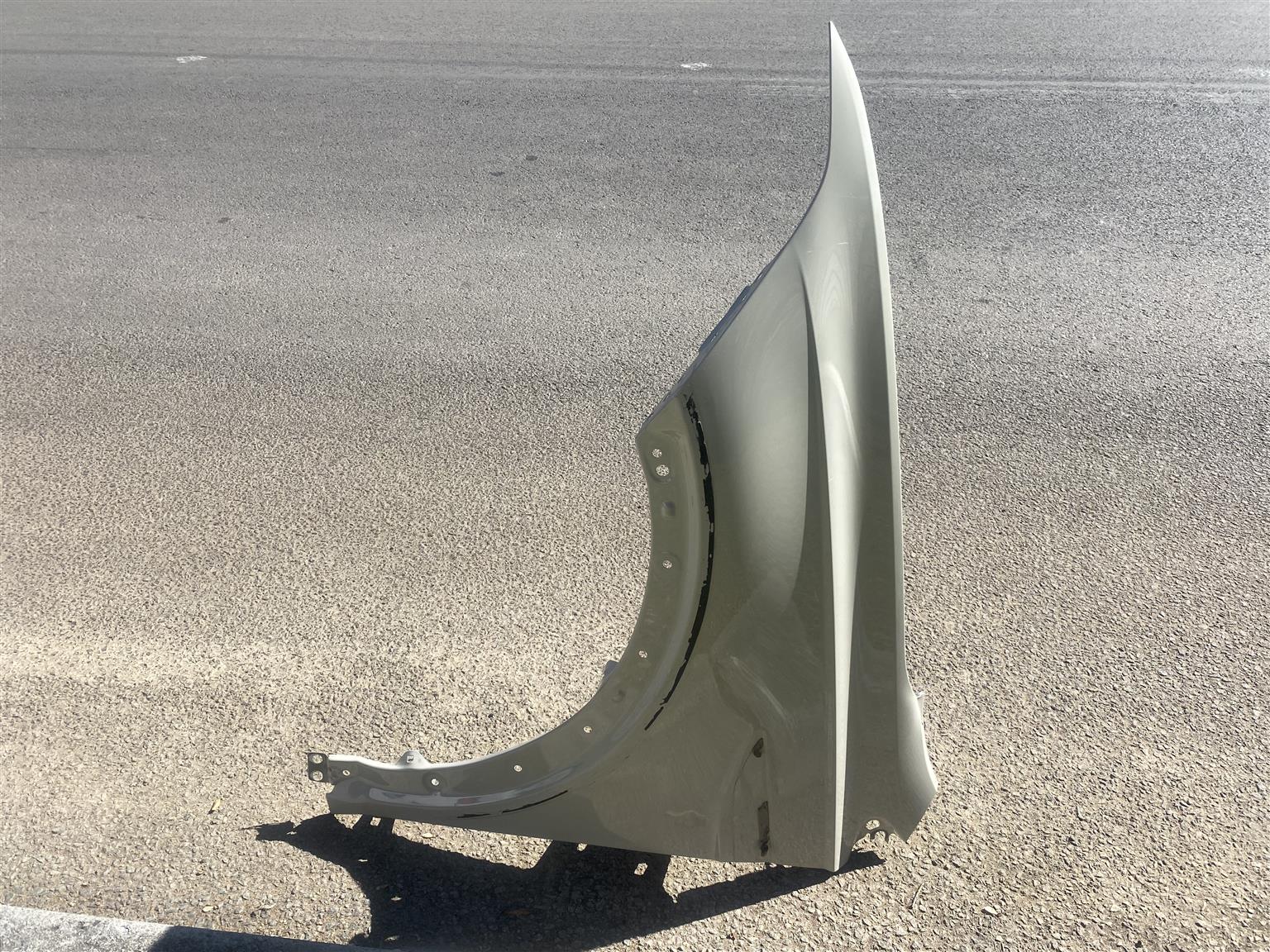 2024 VW T-ROC LEFT FRONT FENDER FOR SALE. IN PRISTINE CONDITION - Private Seller 2024 VW T-ROC LEFT FRONT FENDER FOR SALE. IN PRISTINE CONDITION - Private Seller