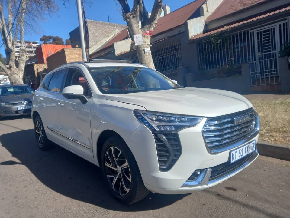 2022 Haval Jolion 1.5 Petrol, Automatic, White, Sunroof, Leather seat, Rev Cam