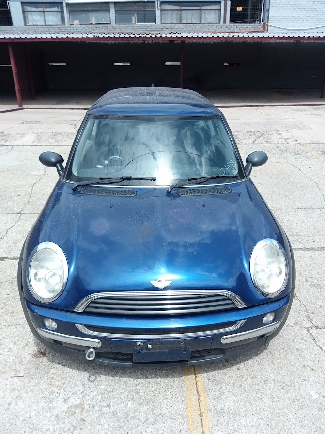 Mini Cooper One Stripping For Spares Mini Cooper One Stripping For Spares